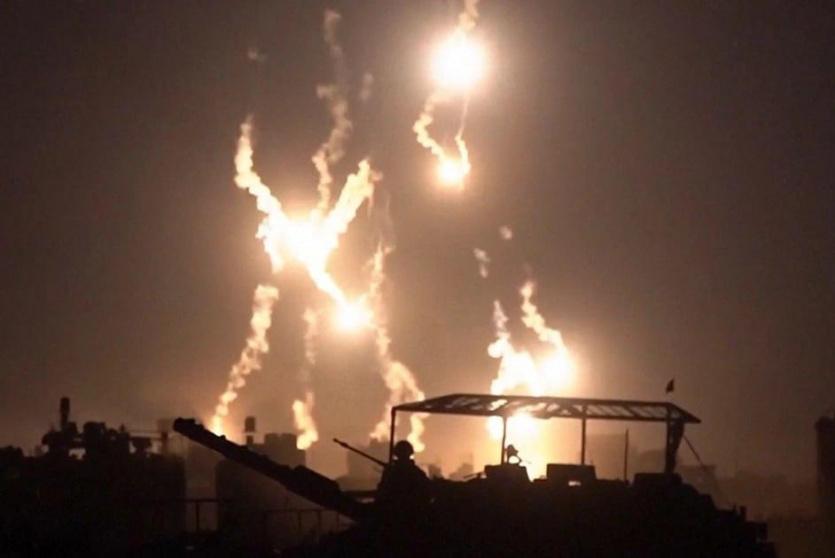 قصف غزة -ارشيف-