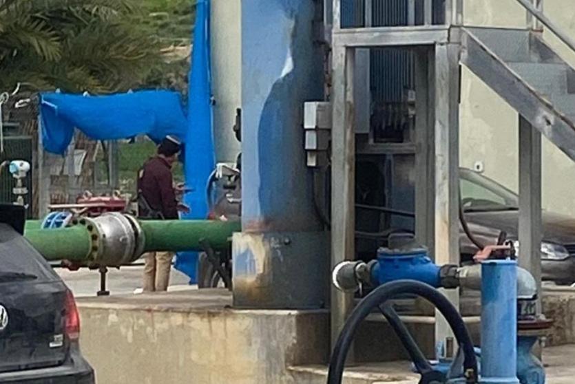 مستوطنون يقتحمون محطة بئر جبع جنوب جنين