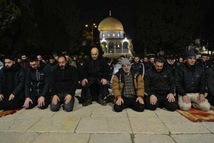 صلاة في المسجد الأقصى