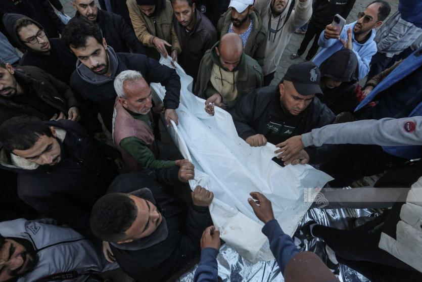 صورة من الارشيف