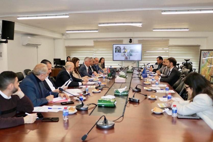 وزارتا الصناعة والعمل تقودان مبادرة لدعم التشغيل وتعافي القطاع الصناعي