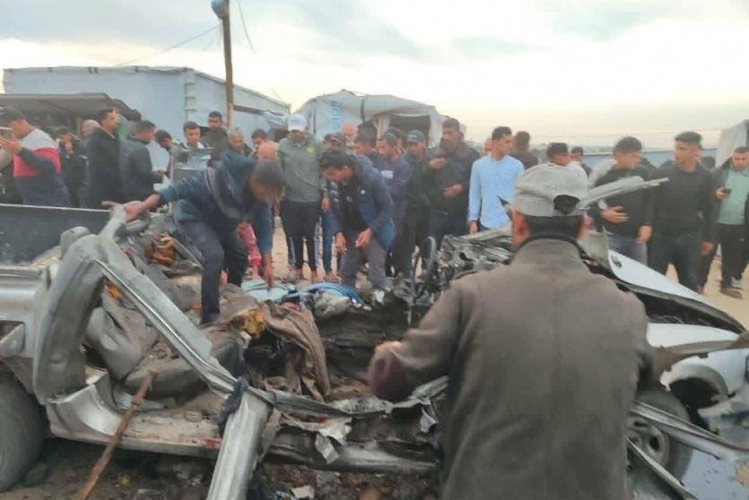 الاحتلال يصعد قصفه في غزة: 12 شهيدا الجمعة جراء قصف مركبتي شرطة ومنزلا
