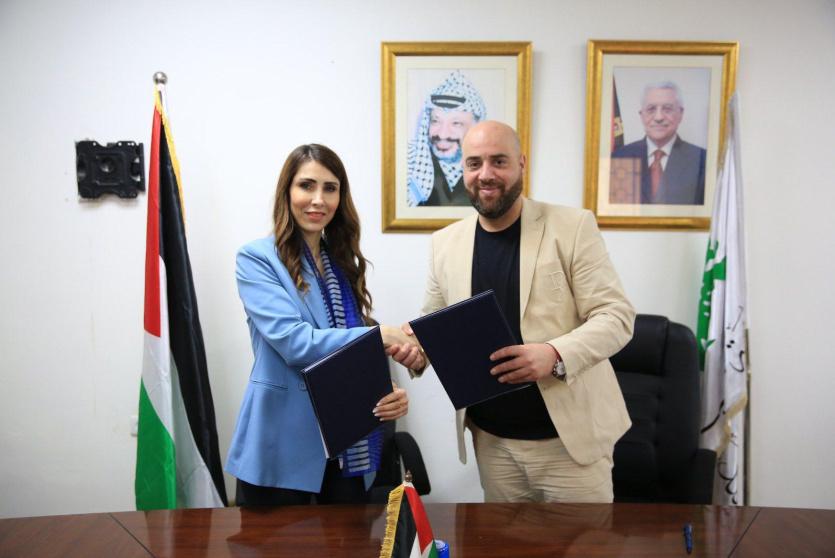 تعزيزاً للتشغيل وتمكين الشباب… توقيع مذكرة تفاهم لإنشاء مركز تدريب مهني في بيرزيت.