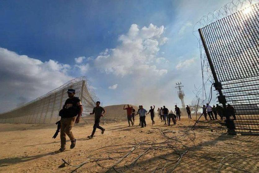 صورة من الارشيف