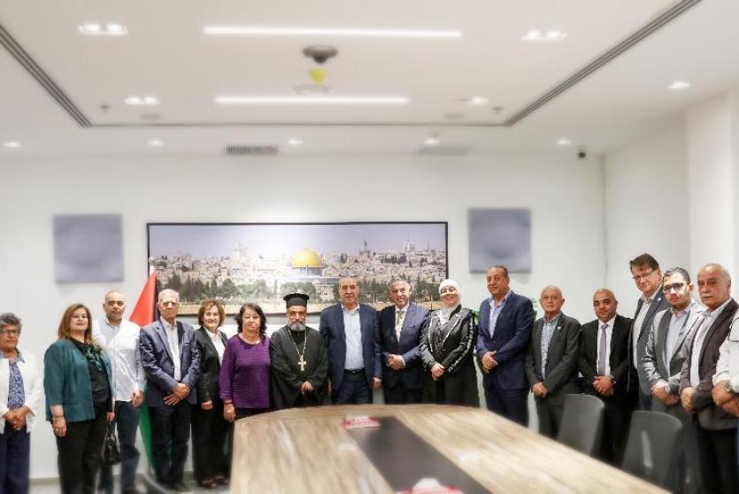 الشيخ يبحث مع بلدية رام الله ومجلس الكنائس قضايا المدينة وتعزيز صمود مؤسساتها