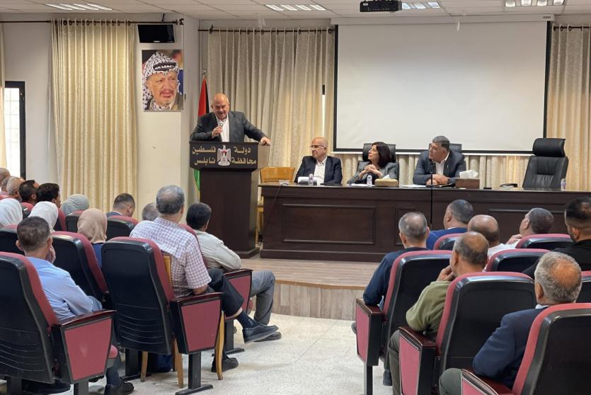 الوزير حجاوي: العمل التكاملي بين الهيئات المحلية ضرورة وطنية لتعزيز الصمود ومواجهة اعتداءات المستوطنين