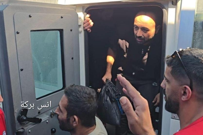 الاحتلال يفرج عن 10 أسرى من قطاع غزة