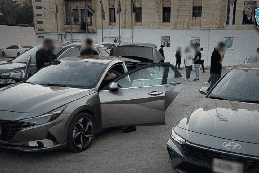 ضبط مركبتين تحملان نفس لوحة الأرقام في نابلس