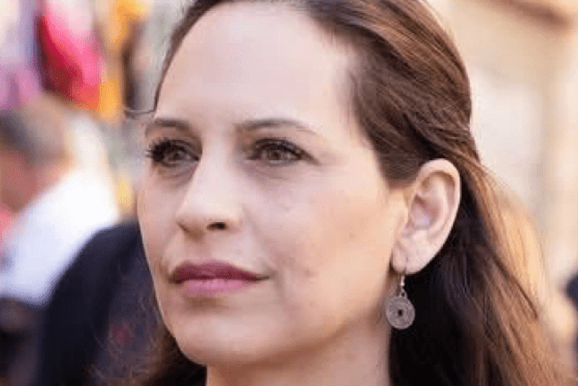 السفيرة منى أبو عمارة
