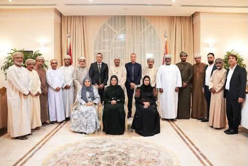 السفير الرويضي يلتقي جمعية الصحفيين العُمانية ويطلعهم على الأوضاع في فلسطين