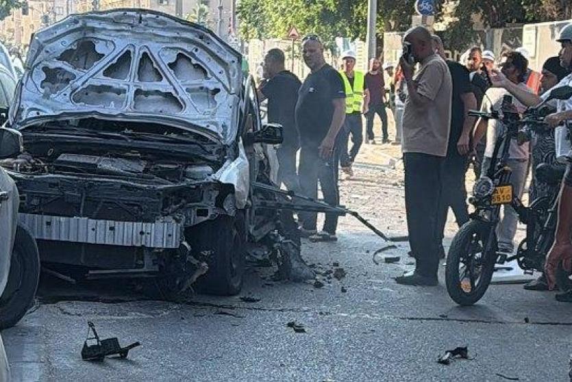 مقتل 3 أشخاص في جريمتي إطلاق نار وتفجير مركبة في يافا وقلنسوة
