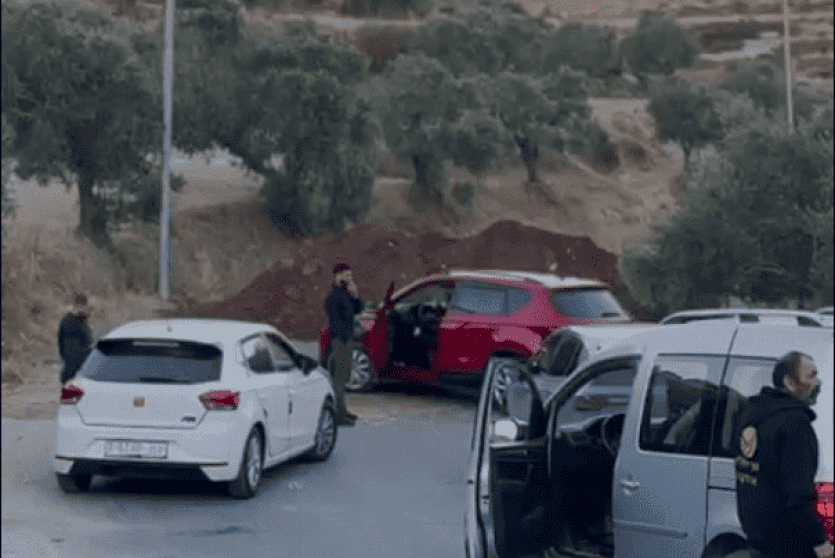 الاحتلال يغلق كافة مداخل بلدة سنجل شمال رام الله