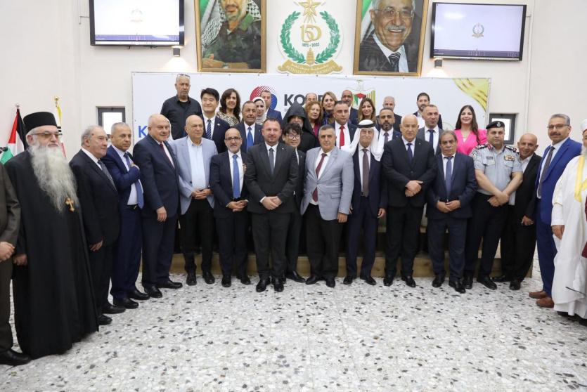 وزير الداخلية يتفقد محافظة بيت لحم ويوقع اتفاقية لتعزيز قدرات الدفاع المدني