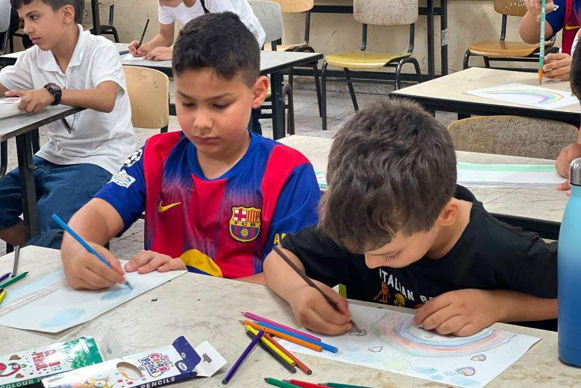 خلال إطلاق المدارس الصيفية في الخليل