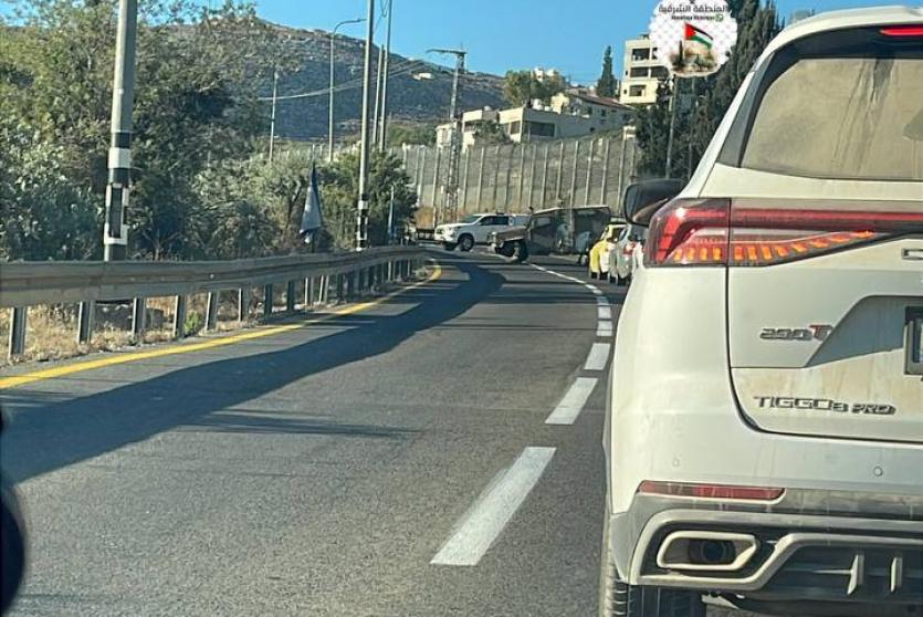 الاحتلال يعزل سنجل شمال رام الله بإغلاق كافة مداخلها