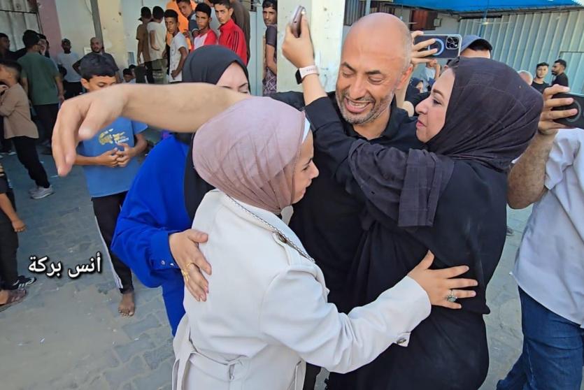 لحظة الإفراج عن الأسرى 