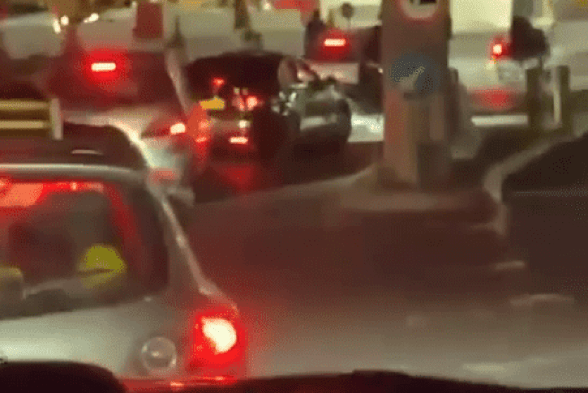 الاحتلال يطلق النار صوب شاب عند حاجز مخيم شعفاط