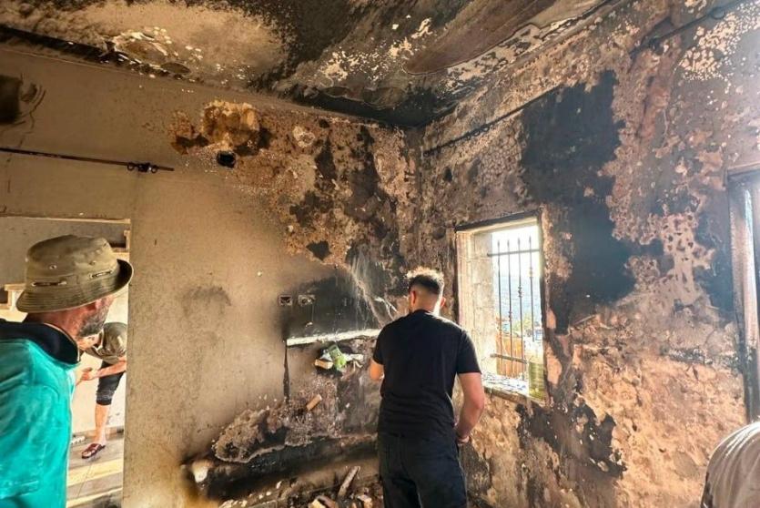 مستوطنون أحرقوا منزلا في صرّة جنوب نابلس