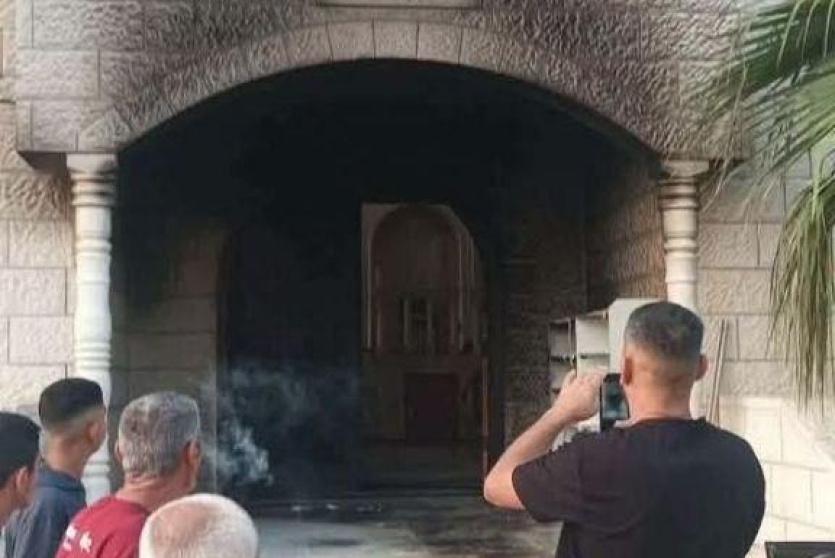  إحراق مسجدٍ قيد الإنشاء في قصرة وأجزاءٍ من منزل في بيت فوريك