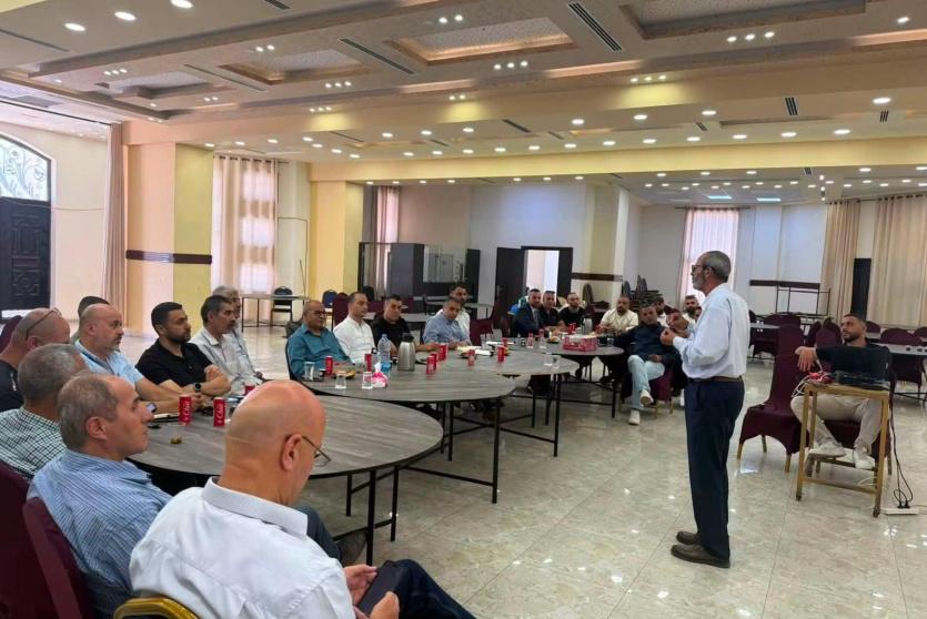 مصلحة مياه محافظة القدس تعقد لقاءً تشاورياً مع اللجنة الشعبية في مخيم الجلزون