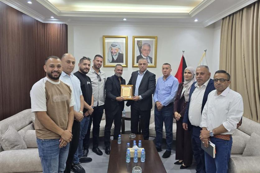 اللواء ناصر البوريني يستقبل رئيس واعضاء مجلس قروي دير بزيع