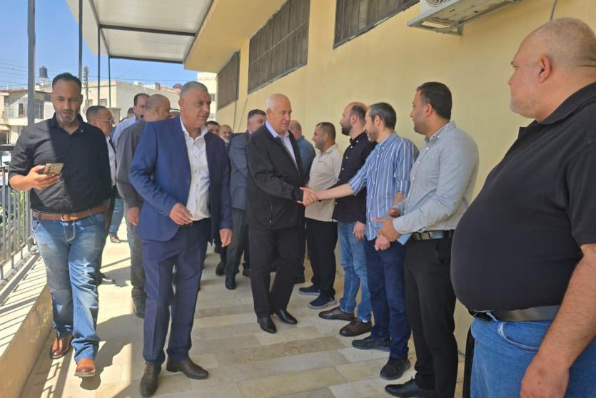 وزير الداخلية يتفقد حوارة ويلتقي فعاليات جنوب نابلس ويؤكد تعزيز الأمن المجتمعي وخدمة المواطنين