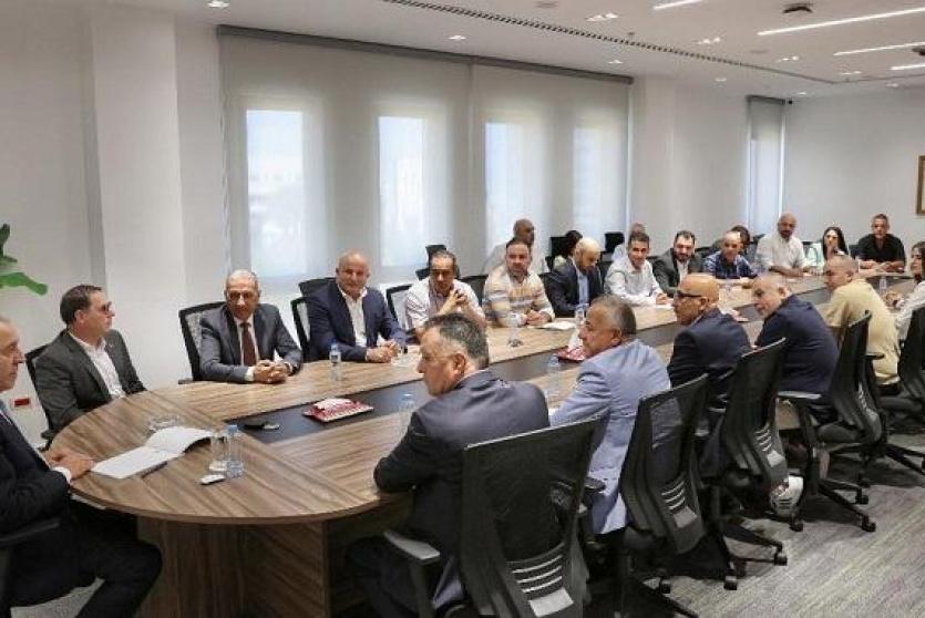 الشيخ يستقبل وفد نقابة الصحفيين وإعلاميين ومؤثرين