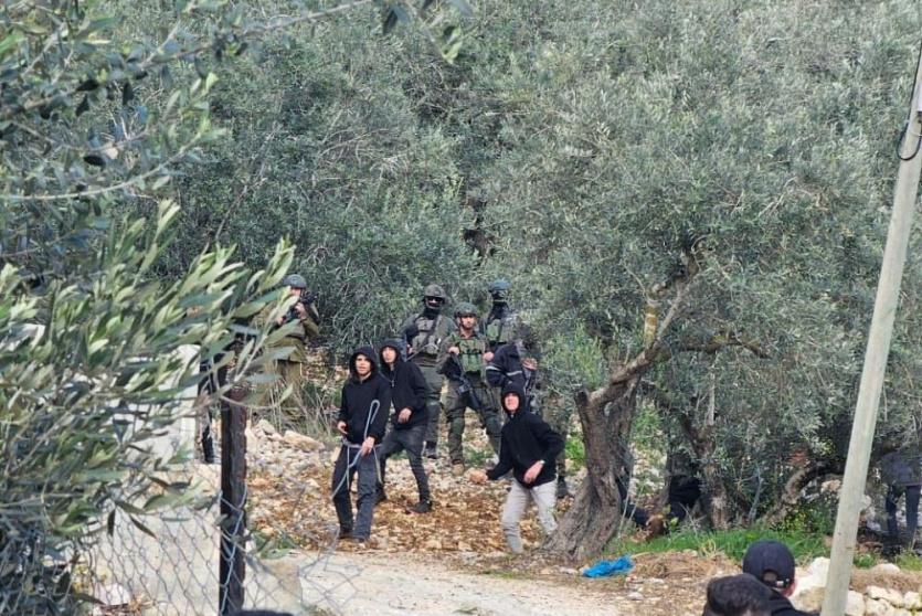 مستوطنون يدمرون محتويات منزل قيد الإنشاء في شرقي جنين