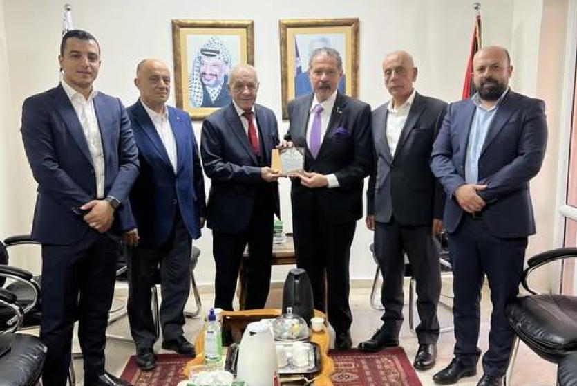 خلال اللقاء 