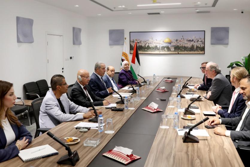 الشيخ يبحث مع ممثل الاتحاد الأوروبي لعملية السلام تصاعد اعتداءات المستعمرين والتحضيرات للانتخابات