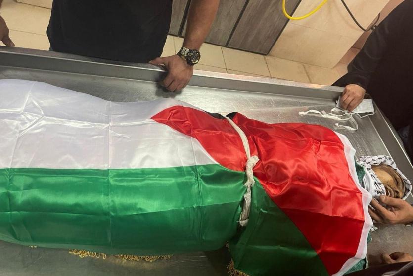 تشييع جثمان الطفل الشهيد جاد الله جاد الله في مخيم الفارعة