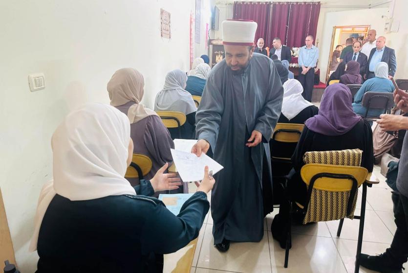 ألف طالب وطالبة يتقدمون لامتحان وزاري في التجويد