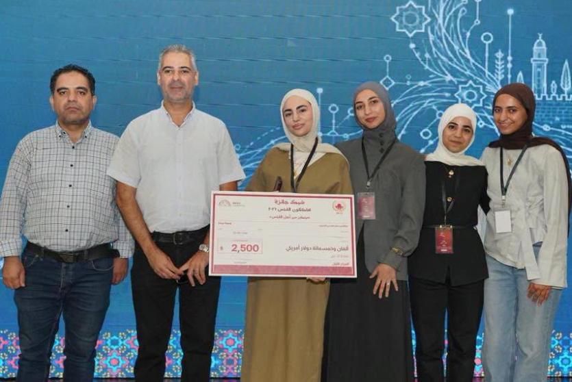 طلبة جامعة بيرزيت يحصدون المركزين الأول والثاني في «هاكاثون القدس 2026»