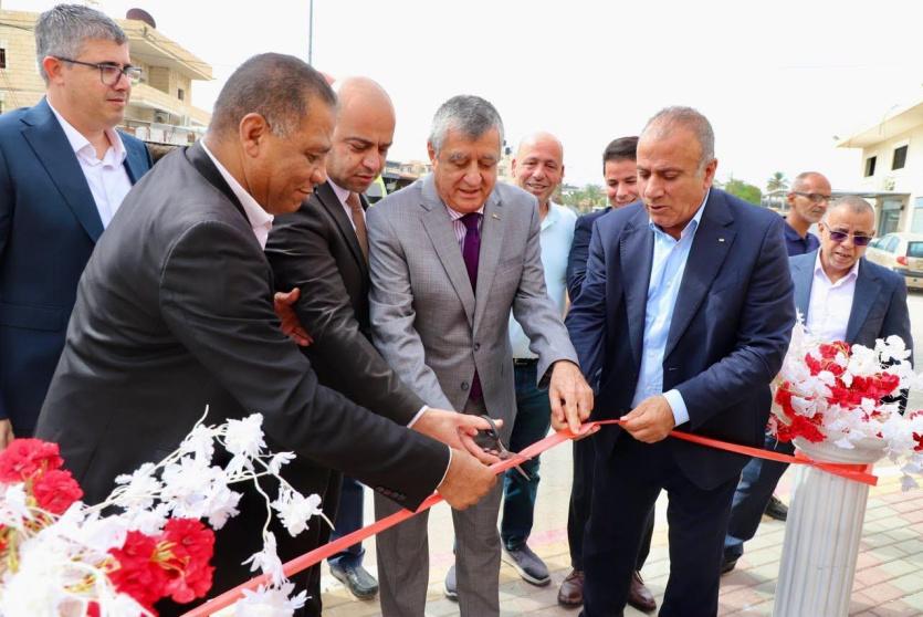 بسيسو يفتتح مشروع إعادة تأهيل شارع عمّان