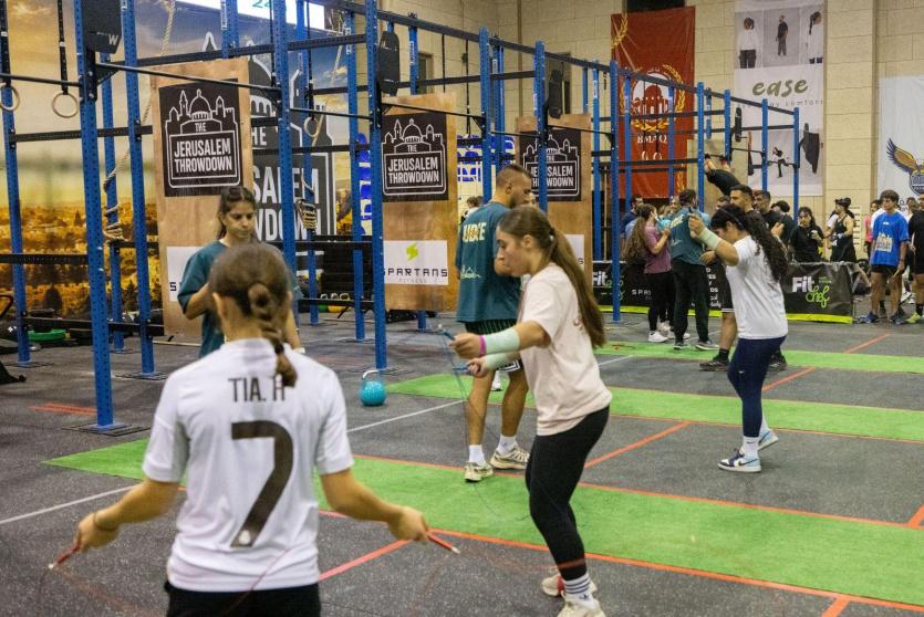 تزامنا مع أكتوبر الوردي.. "بيت مال القدس" تدعم بطولة رياضية لصالح مرضى السرطان