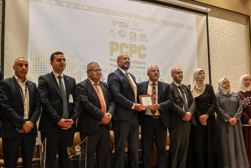بنك القدس يرعى مسابقة البرمجة للجامعات الفلسطينية (PCPC) في جامعة بوليتكنك فلسطين