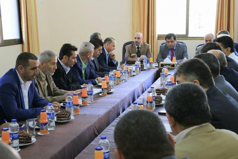وزارة المالية تجتمع في غزة 