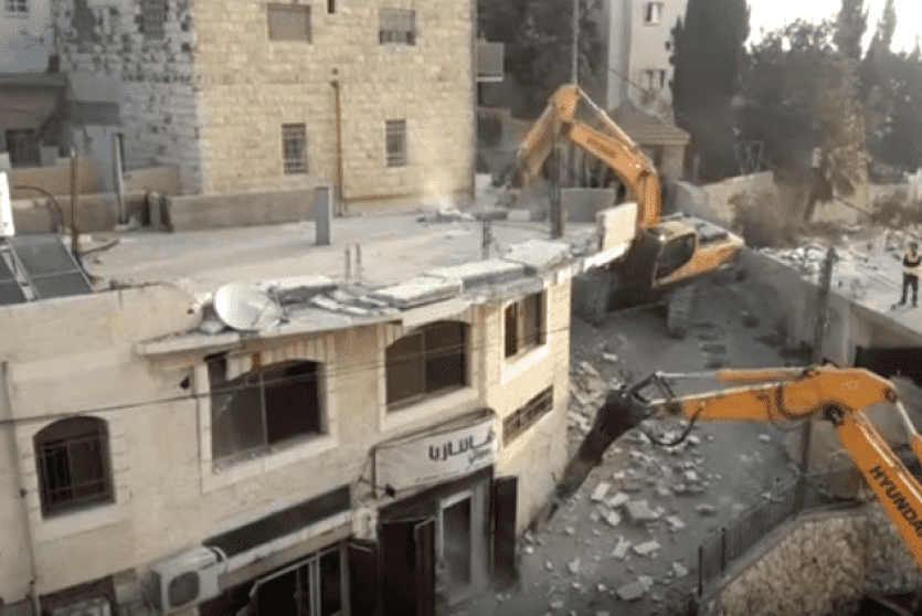 محدث- الاحتلال يهدم بنايات سكنية في القدس 