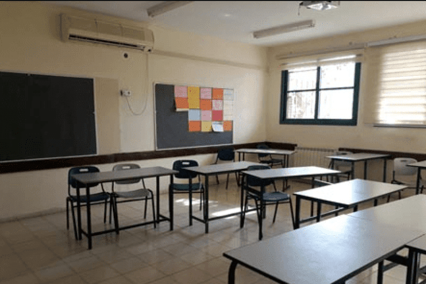 الاضراب يعم مدارس أراضي الداخل