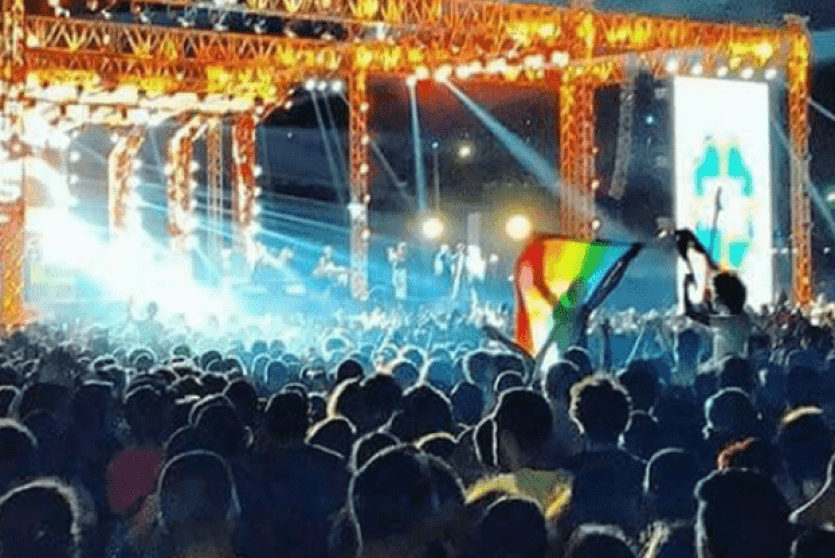 مصر تحقق مع 6 أشخاص رفعوا علم "المثليين"