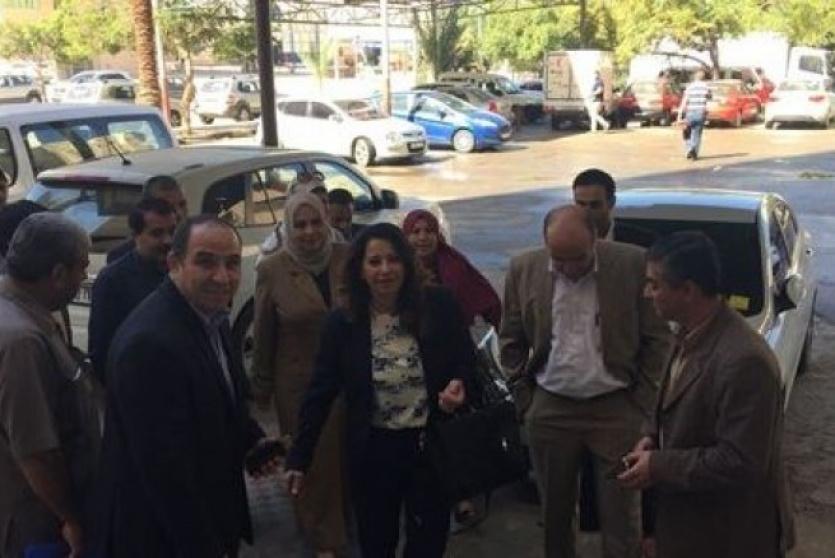 الوزيرة الأتيرة تكشف لـ"راية" حيثيات "عرقلة" استلام مهامها بغزة
