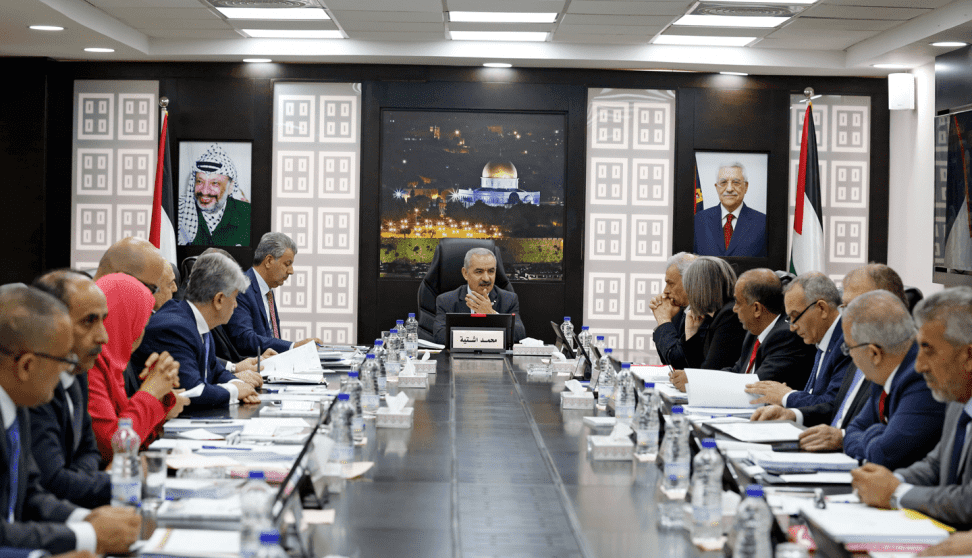 Ø´Ø¨ÙƒØ© Ø±Ø§ÙŠØ© Ø§Ù„Ø¥Ø¹Ù„Ø§Ù…ÙŠØ© Ù…ØµØ¯Ø± Ø­ÙƒÙˆÙ…ÙŠ Ù„Ø±Ø§ÙŠØ© ØªØ¹Ø¯ÙŠÙ„ ÙˆØ²Ø§Ø±ÙŠ Ù…Ø±ØªÙ‚Ø¨ ÙŠØ´Ù…Ù„ 6 ÙˆØ²Ø§Ø±Ø§Øª