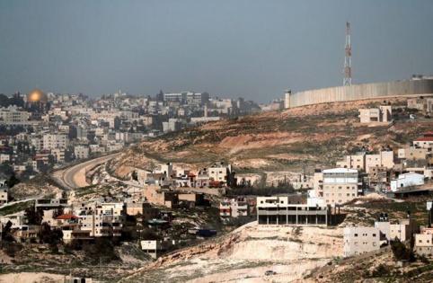 خاص| شارع “نسيج الحياة” وأمر عسكري في جبع يفتحان ملف تمدد الاستيطان حول القدس