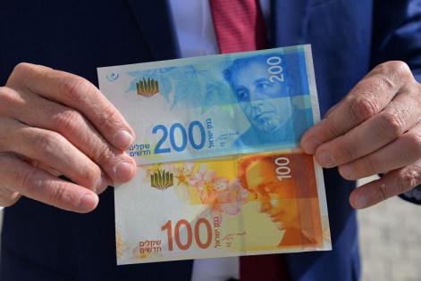 أسعار العملات اليوم: الدولار والدينار مقابل الشيكل