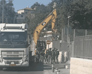 الاحتلال يخطر بهدم منازل في سلوان جنوب المسجد الأقصى