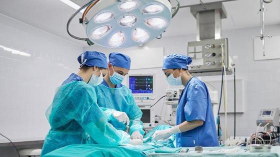 خاص| انهيار خدمات القلب في غزة: فقدان الكوادر ونقص المستلزمات يهددان حياة الآلاف