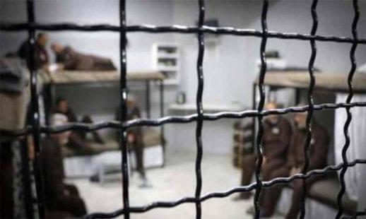 الإهمال الطبي يهدد حياة الأسرى في سجن الرملة