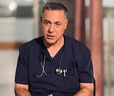الاحتلال يمدد اعتقال الدكتور حسام أبو صفية في سجن 