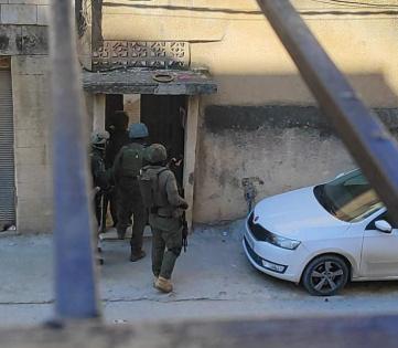 الاحتلال يداهم منازل في بلدة سلوان جنوب القدس المحتلة
