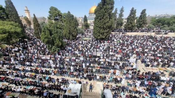 الاحتلال يمنع إقامة صلاة الجمعة غدا في المسجد الأقصى